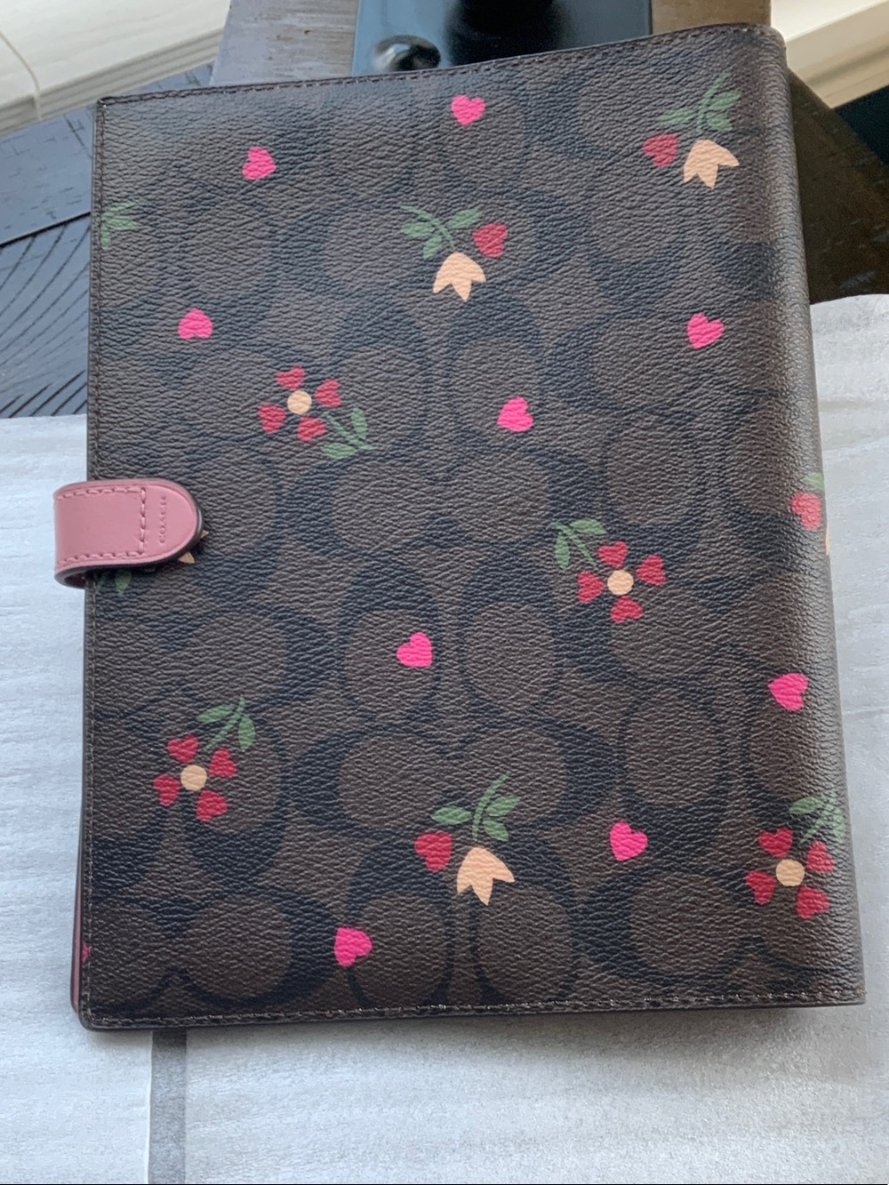 Coach Brown Floral Signature Tabbed Organizer with Pink Snap - Picture 2 of 8